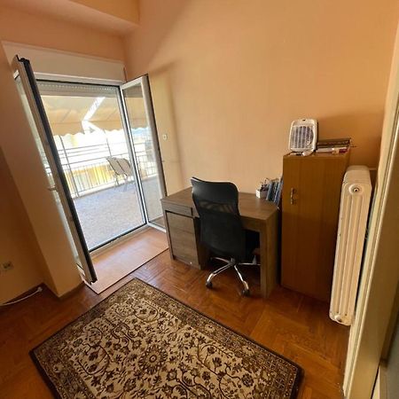 Acropolis View 3 Shared Room เอเธนส์ ภายนอก รูปภาพ