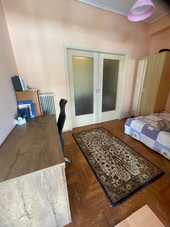 Acropolis View 3 Shared Room เอเธนส์ ภายนอก รูปภาพ
