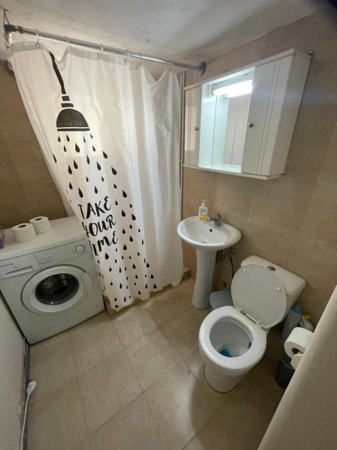 Acropolis View 3 Shared Room เอเธนส์ ภายนอก รูปภาพ